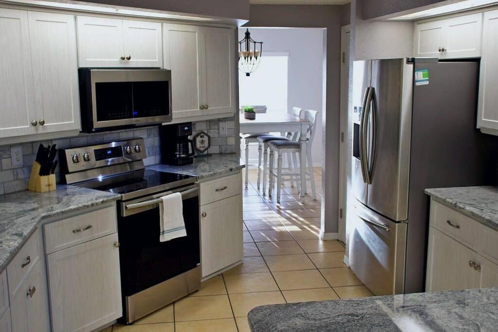 Spacious 4-Bedroom 2-Bath Abode Winter Haven Bagian luar foto
