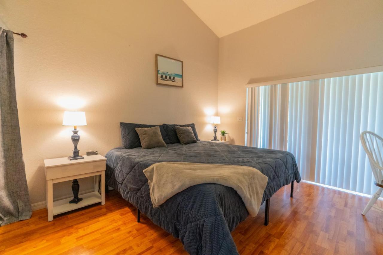 Spacious 4-Bedroom 2-Bath Abode Winter Haven Bagian luar foto